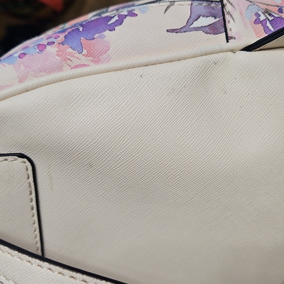 Guess Pink and Purple Floral Backpack - Picture 5 of 13